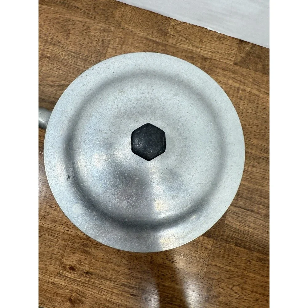 Household Institute Aluminum 2 Qt Saucepan w/ Lid Silver/Black Handle